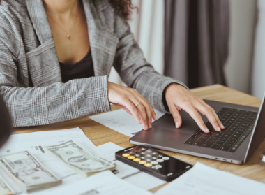 Évindítás - bérszámfejtés 2026-ban – miért a januári döntések a legkritikusabbak? - Jakab Nóra