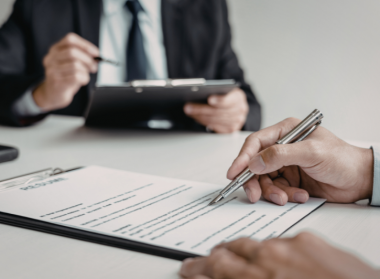 Tartós megbízás 2026-tól: könnyítés vagy újabb csapda az ügyvezetők társadalombiztosításában? - Széll Zoltánné